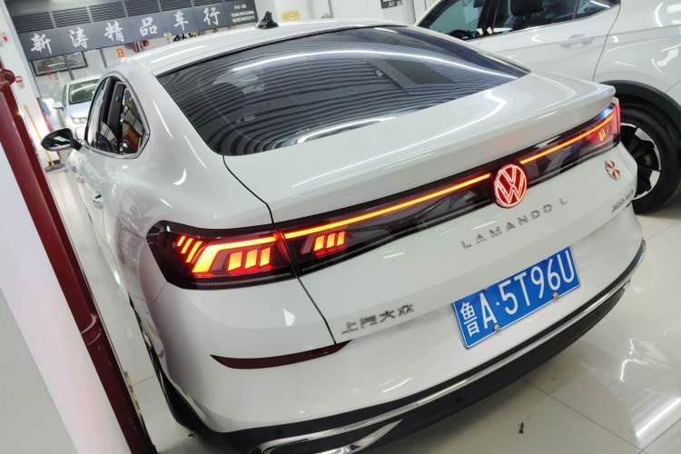 Used Volkswagen Lamando 2024 Lavida L 280TSI DSG Cool & Spicy Edition
