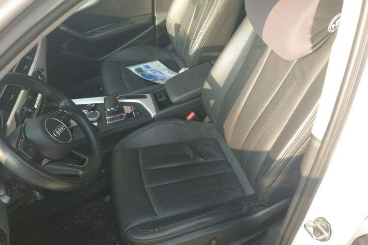 Used Audi A4L 2019 40 TFSI Sporty Version China VI
