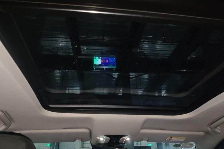 Used GAC Trumpchi GS8 2017 320T Two-Wheel Drive Luxury Smart Connectivity Version (7 Seats)
