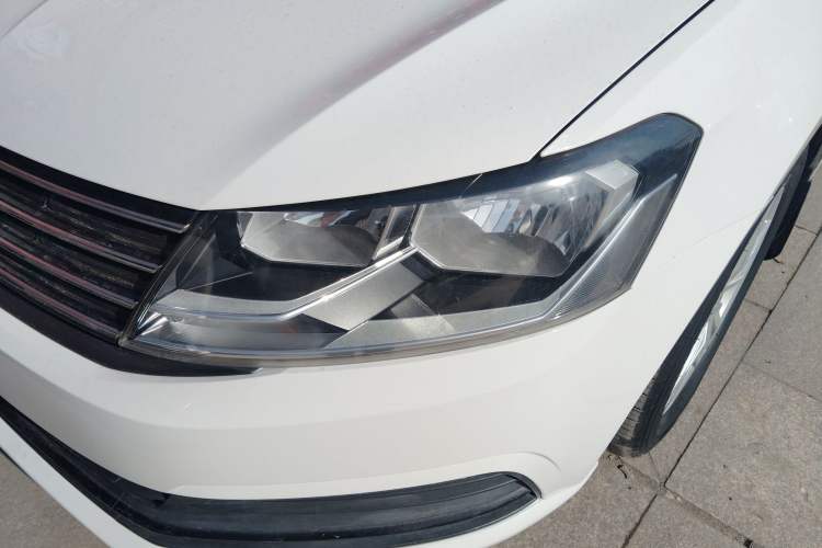 Used Volkswagen Lavida 2017 1.6L Automatic Fashion Edition
