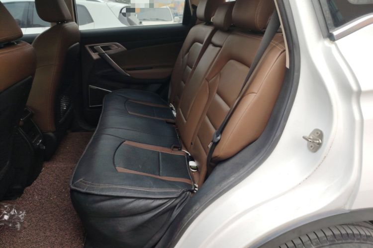 Used Geely Auto Emgrand X7 Sport 2016 1.8TD Automatic ZhiZun Version
