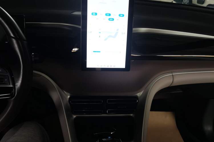 Used BYD Song Pro New Energy 2024 HONOR Edition DM-i 71KM Leading Model
