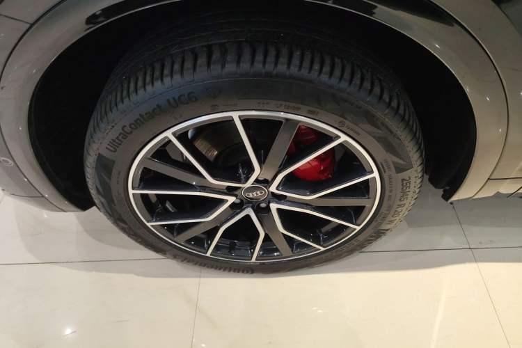 Used Audi Q5L 2024 45 TFSI Luxury Dynamic Model