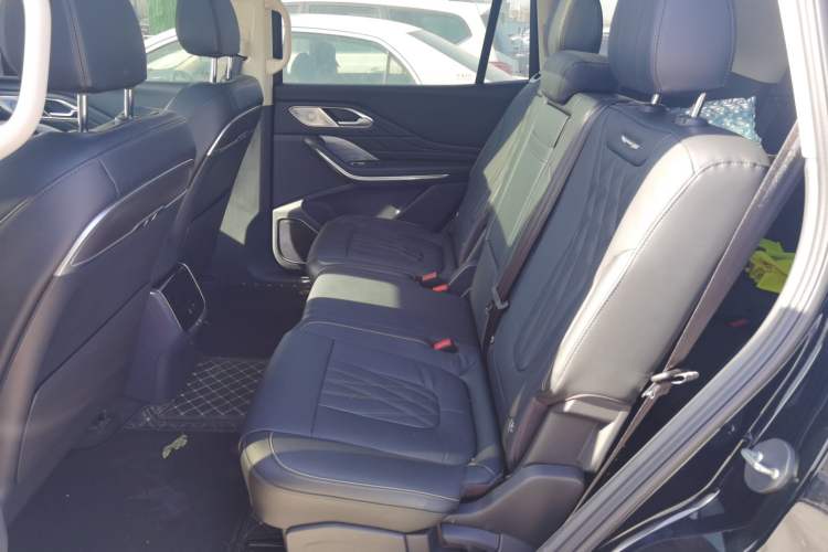 Used Hongqi HS7 PHEV 2024 2.0T PHEV Four-Wheel Drive Flagship Edition 7 Seats
