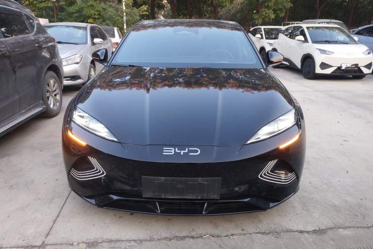 Used BYD Seal 2025 650 Long-Range Version
