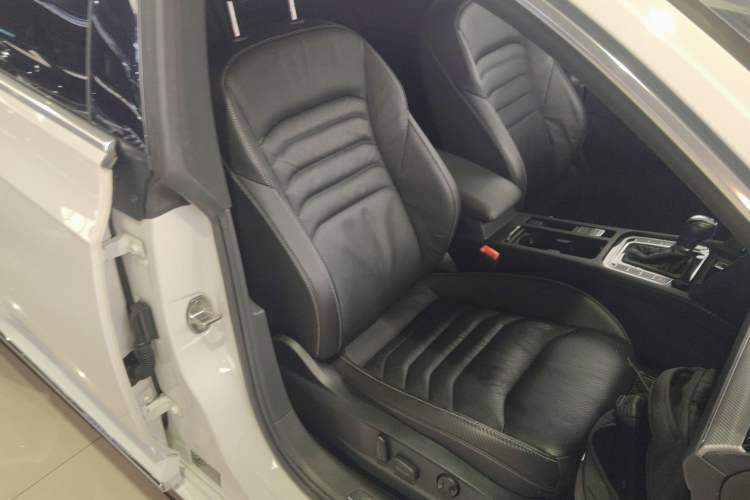 Used Volkswagen FAW-Volkswagen CC 2020 330TSI Glamour Edition China VI Standard