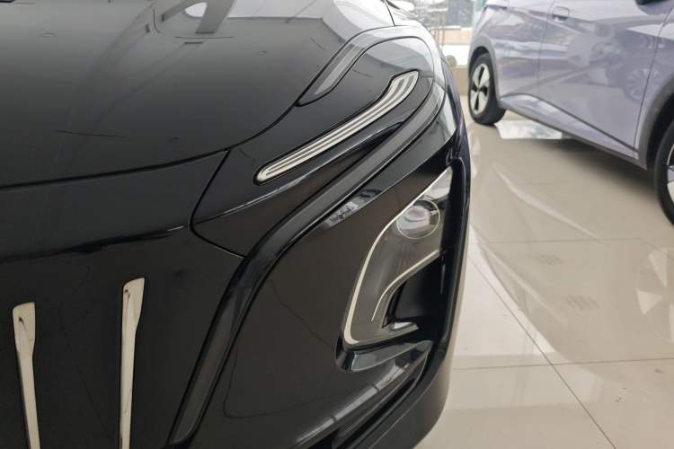 Used Hongqi E-QM5 2024 610 km PLUS