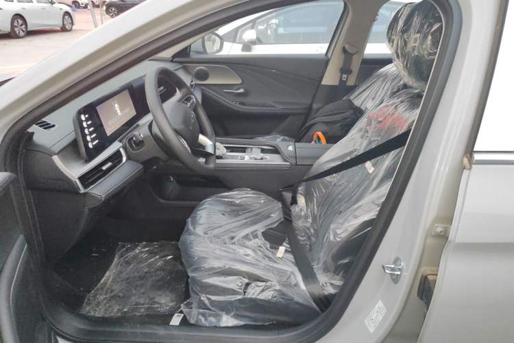 Used Chery Fengyun A8 2024 127 Travel Edition
