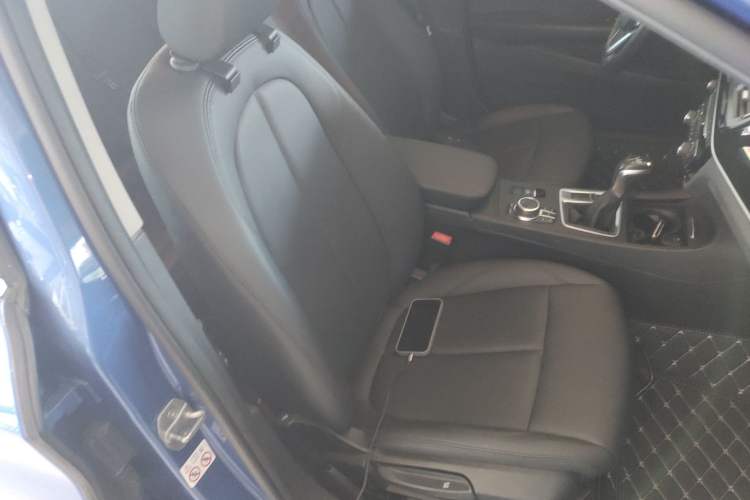 Used BMW 1 Series 2019 118i Fashion Model
