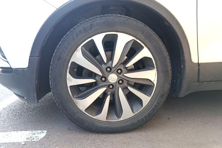 Used Buick Encore 2016 18T Automatic All-Wheel-Drive Flagship Model
