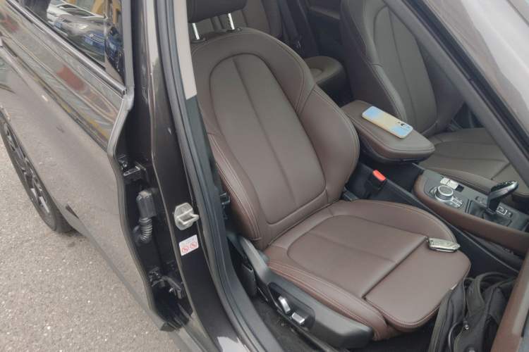 Used BMW X1 2021 Restyled sDrive25Li Leading Edition
