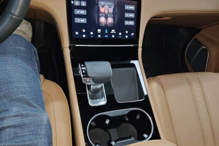 Used Li Auto ONE 2020 Extended-Range 6-Seater Version
