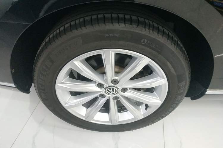 Used Volkswagen Magotan 2017 330TSI DSG Leading Model