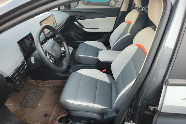 Used MG 4 EV 2023 415 km Range Sea-Champion Executive Edition
