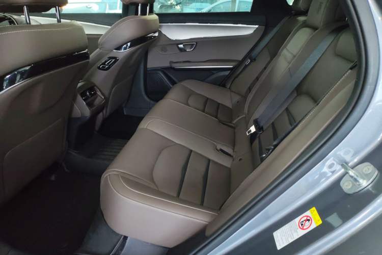 Used BYD Han 2020 DM Four-Wheel Drive Performance Edition Luxury Model