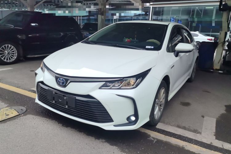 Used Toyota Corolla 2021 Dual-Motor 1.8L E-CVT Elite Edition
