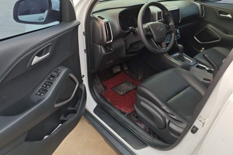 Used Hyundai ix35 2019 2.0L Automatic 2WD Zhiyong·Changzhi Edition China VI Standard