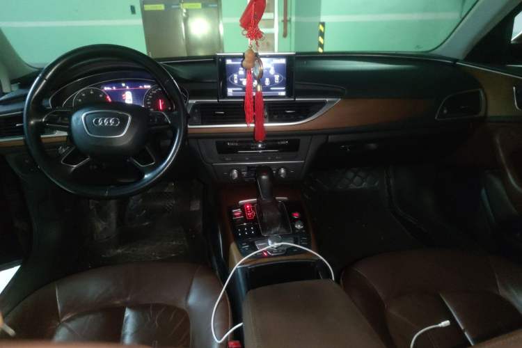 Used Audi A6L 2018 30th Anniversary Edition 30 FSI Style Model
