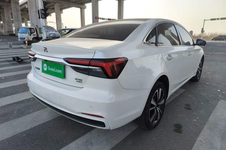 Used  ER6 2020 620 km Smart Edition