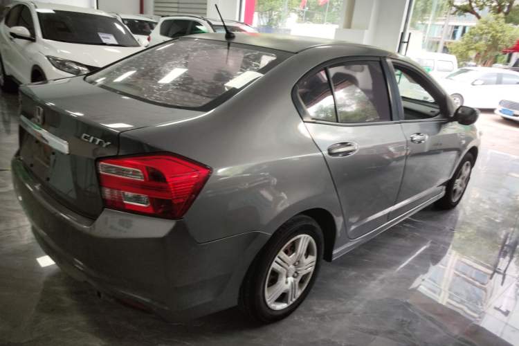 Used Honda City Classic 2012 1.5L Manual Comfort Edition
