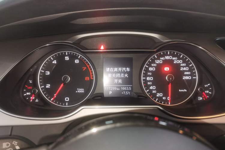 Used Audi A4L 2016 35 TFSI Collector's Edition Automatic Standard Model
