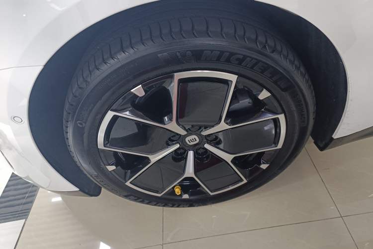 Used  SU7 2024 Rear-Drive Ultra-Long Range Advanced Pro-Level Intelligent Driving Version