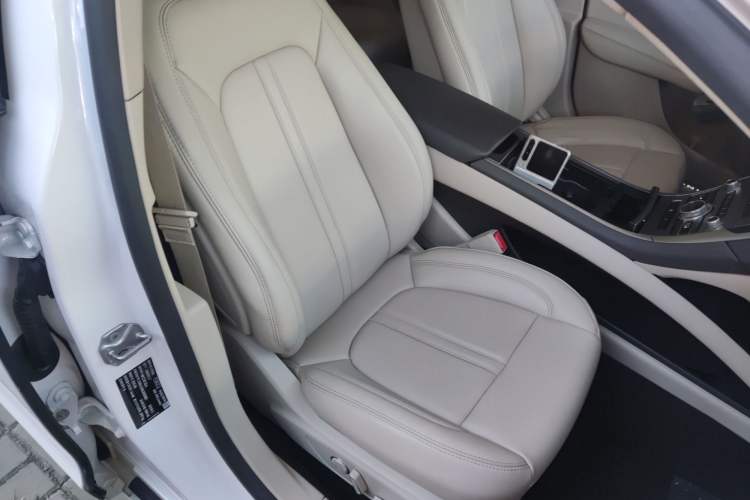 Used Lincoln MKZ 2019 2.0T Luxury Edition China VI
