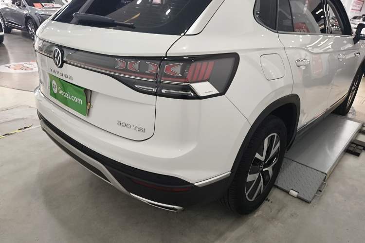 Used Volkswagen Tayron 2024 300TSI Two-Wheel-Drive Luxury Plus Advanced Version
