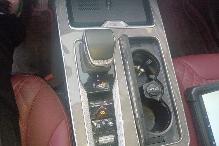 Used Hongqi HS5 2023 2.0T Four-Wheel Drive Flagship Pro Edition