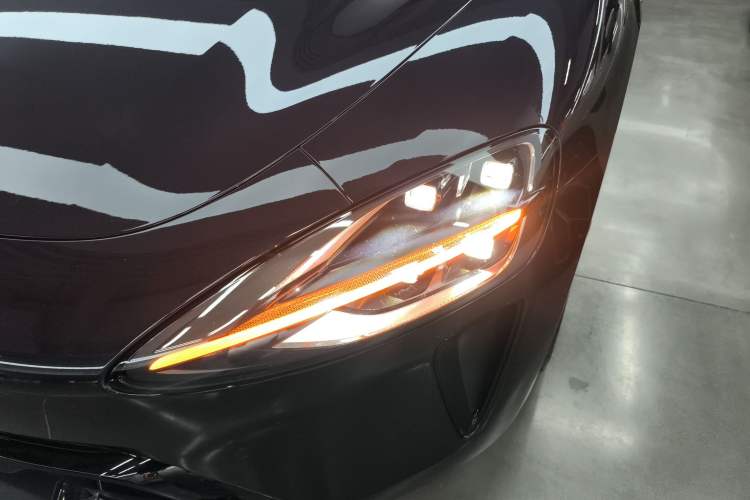 Used  SU7 2024 Rear-Drive Ultra-Long Range Advanced Pro-Level Intelligent Driving Version