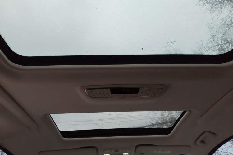 Used Buick GL8 2020 Avenir Avia Six-Seat Deluxe Edition
