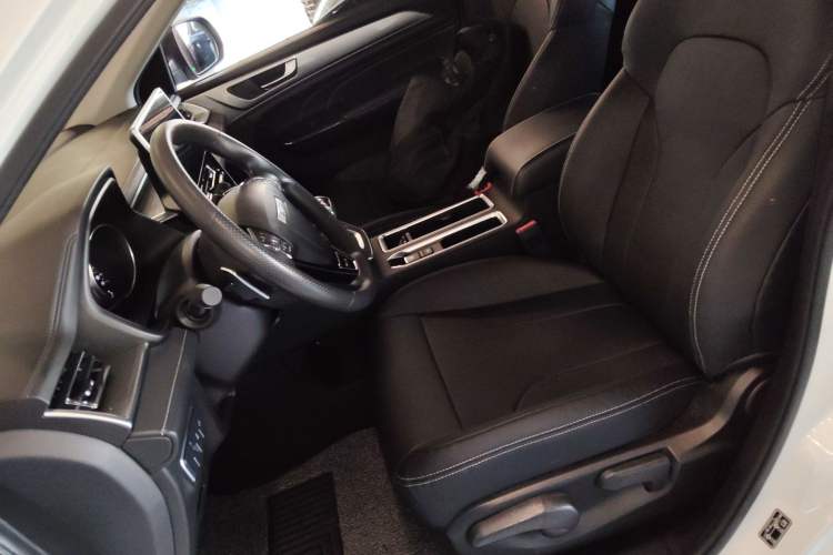 Used Haval M6 2021 PLUS 1.5T DCT Elite Smart Connectivity Model
