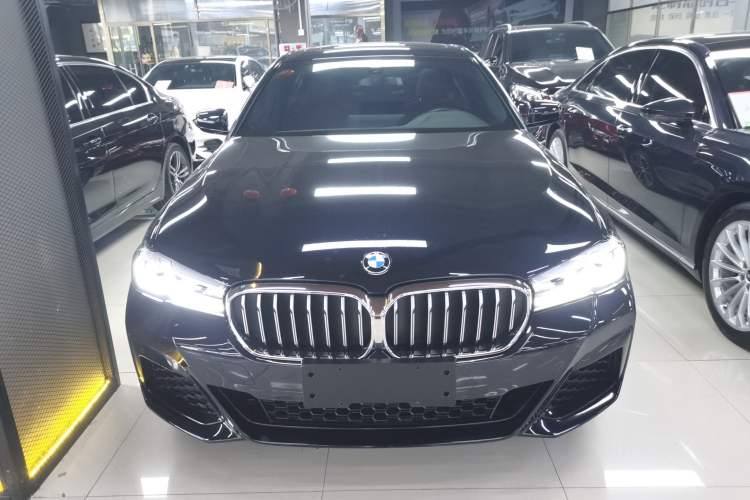 Used BMW 5 Series 2023 Restyled 530Li Leading Edition M Sport Package
