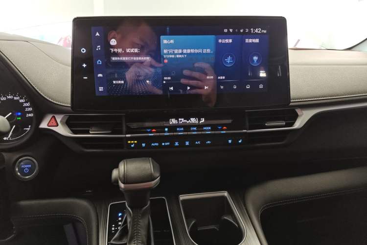 Used Toyota Sienna 2021 2.5L Hybrid Premium Edition