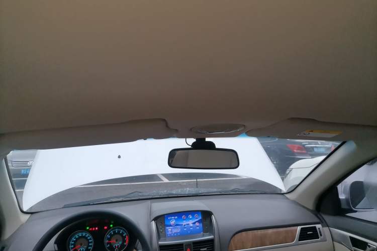 Used Buick Excelle 2015 1.5L Automatic Classic Model
