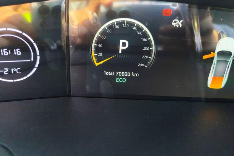 Used Changan UNI-V 2022 1.5T Prestige Version