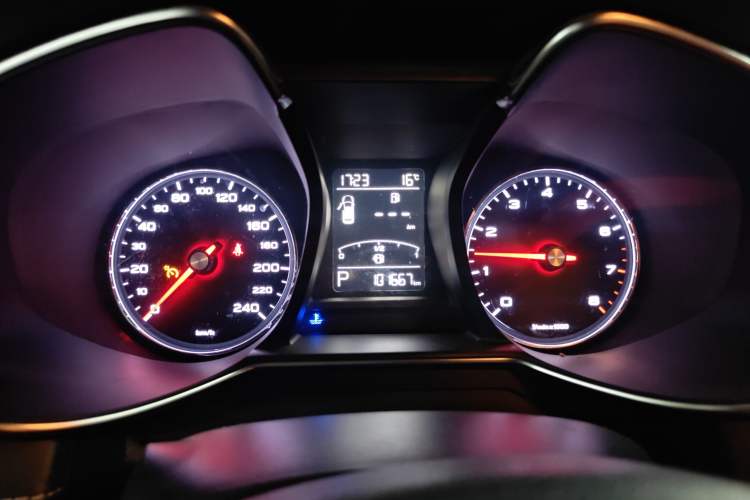 Used MG 6 2017 20T Automatic Luxury Smart Connect Version China V Standard