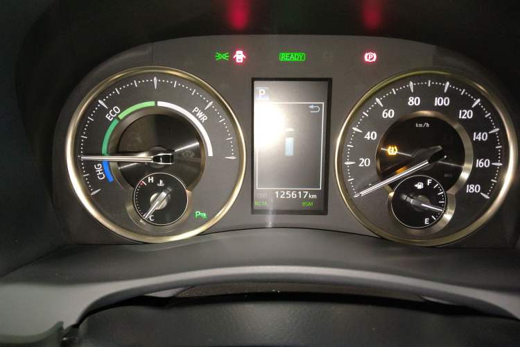 Used Toyota Vellfire 2019 Dual-Engine 2.5L HV Prestige Edition
