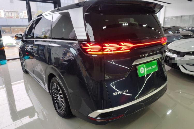 Used Denza D9 2024 EV 620 Premium Model
