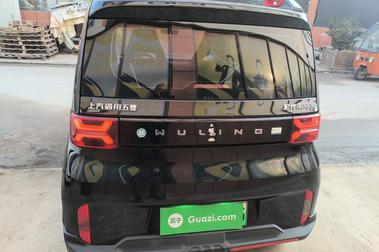 Used Wuling Hongguang MINIEV 2022 GAMEBOY 200km Gaming Edition with Lithium Iron Phosphate
