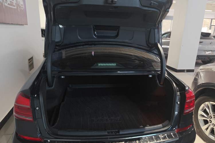 Used Volkswagen Passat 2017 330TSI DSG Luxury Edition