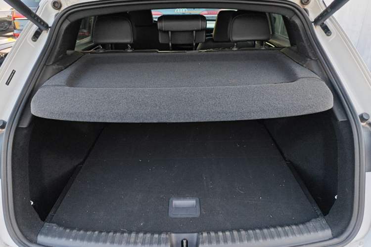 Used Audi Q4 e-tron 2024 50 e-tron quattro Creation Edition Midnight
