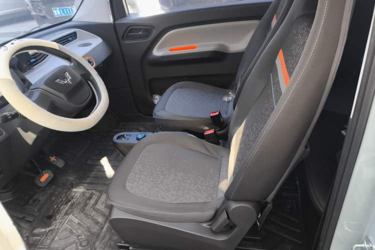 Used Wuling Hongguang MINIEV 2022 Easy Version Lithium Iron Phosphate
