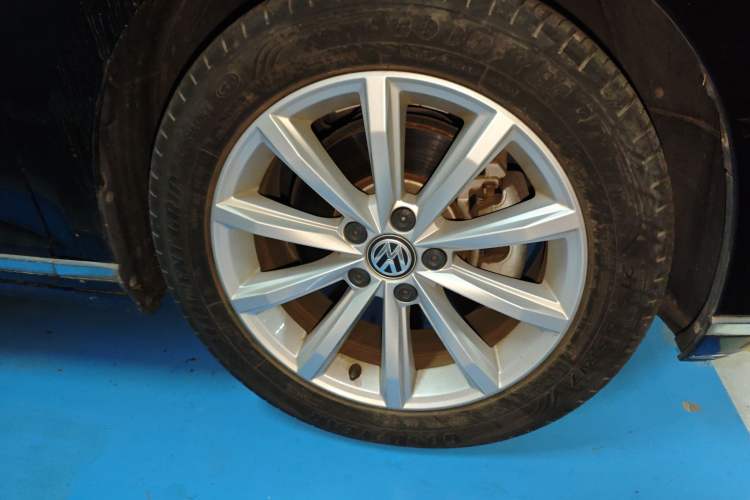 Used Volkswagen Magotan 2018 330TSI DSG Advanced Model
