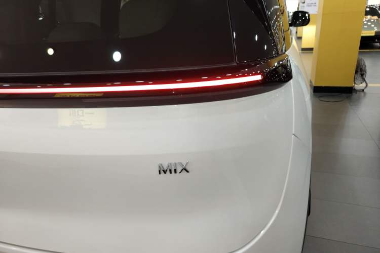 Used Zeekr MIX 2025 Long-Range Intelligent Driving Edition
