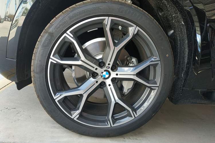 Used BMW X5 2023 xDrive 30Li Luxury M Sport Night Edition Package