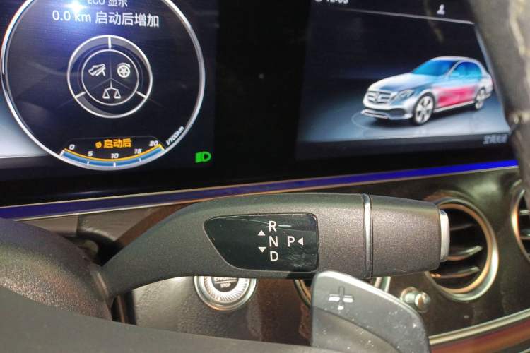 Used Mercedes-Benz E-Class 2019 E 300 L Sporty and Stylish Model
