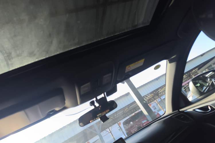 Used Mazda CX-4 2016 2.0L Automatic 2WD Blue Sky Dynamic Edition
