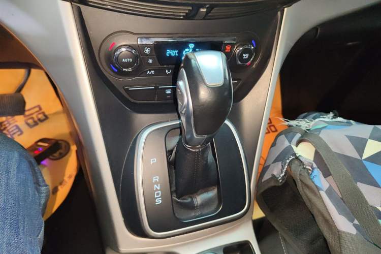 Used Ford Kuga 2015 1.5L GTDi Two-Wheel Drive Fashion Edition
