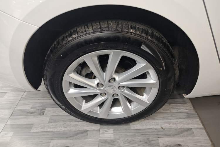 Used Buick Verano 2017 Sedan 15S Automatic Leading Model
